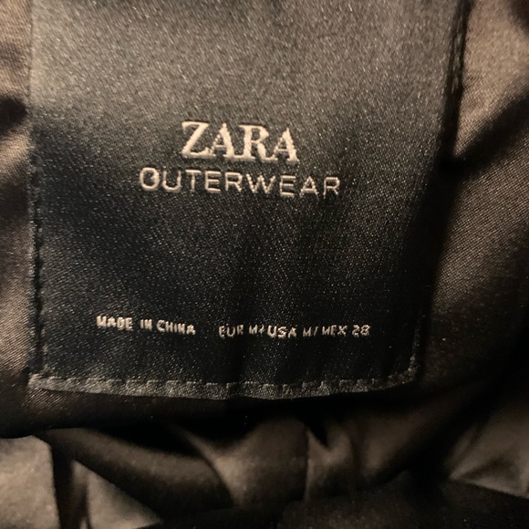 ZARA BLACK FAUX FUR CROP JACKET SIZE SMALL - Picture 6 of 8